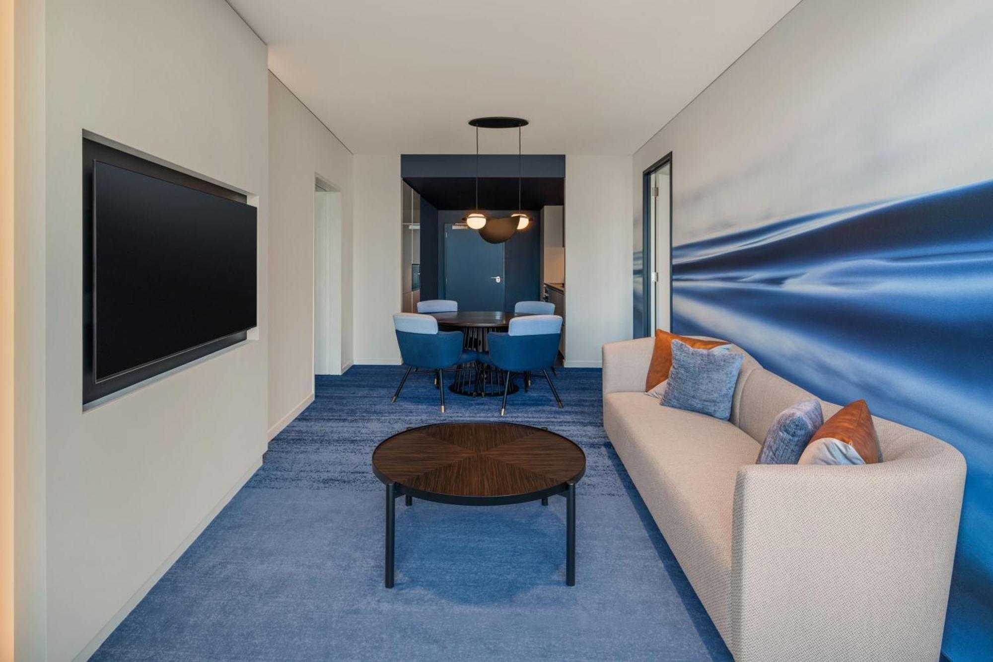 Deluxe Studio Studio Bedroom 1 1 King Bedroom 2 1 King Darling Harbour view,1535748256:JPEG